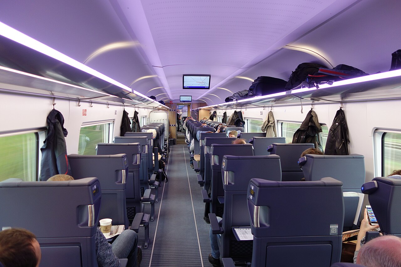 ICE 4 Erste Klasse Innenraum