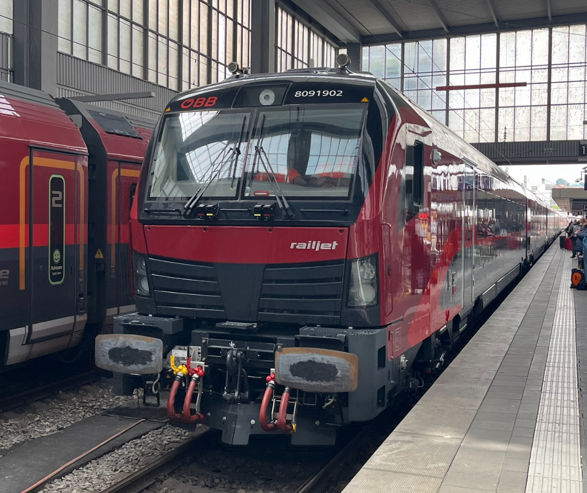 Railjet auf der Brennerstrecke