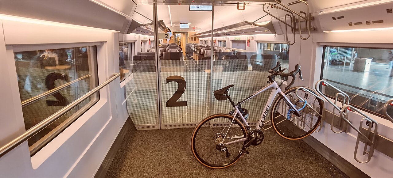 Fahrradbereich im ICE 3neo der Deutschen Bahn